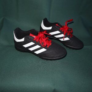 Adidas Goletto VI Turf cleats youth size 2